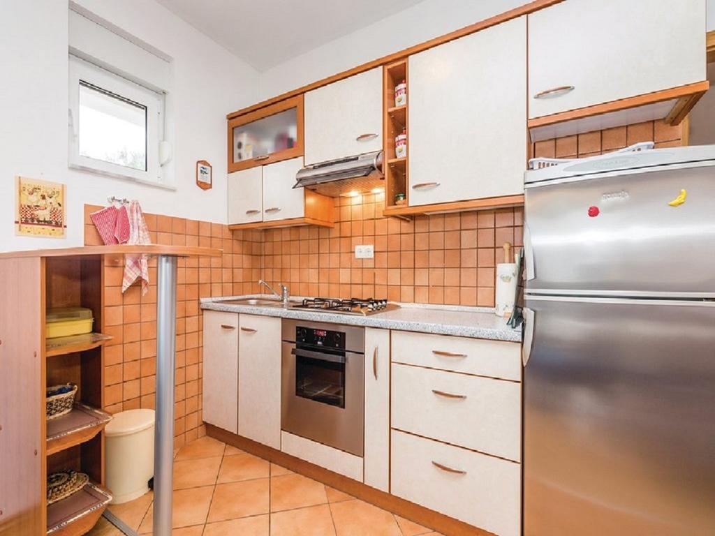 Apartments Pijaza Banjol Εξωτερικό φωτογραφία