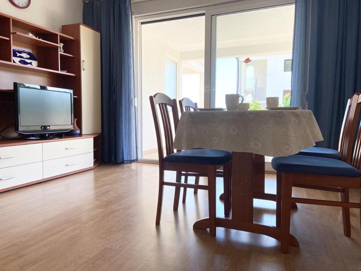 Apartments Pijaza Banjol Εξωτερικό φωτογραφία